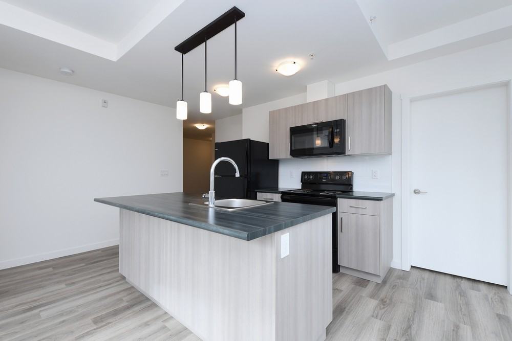 Hockley Corners - Photo 3 of 9