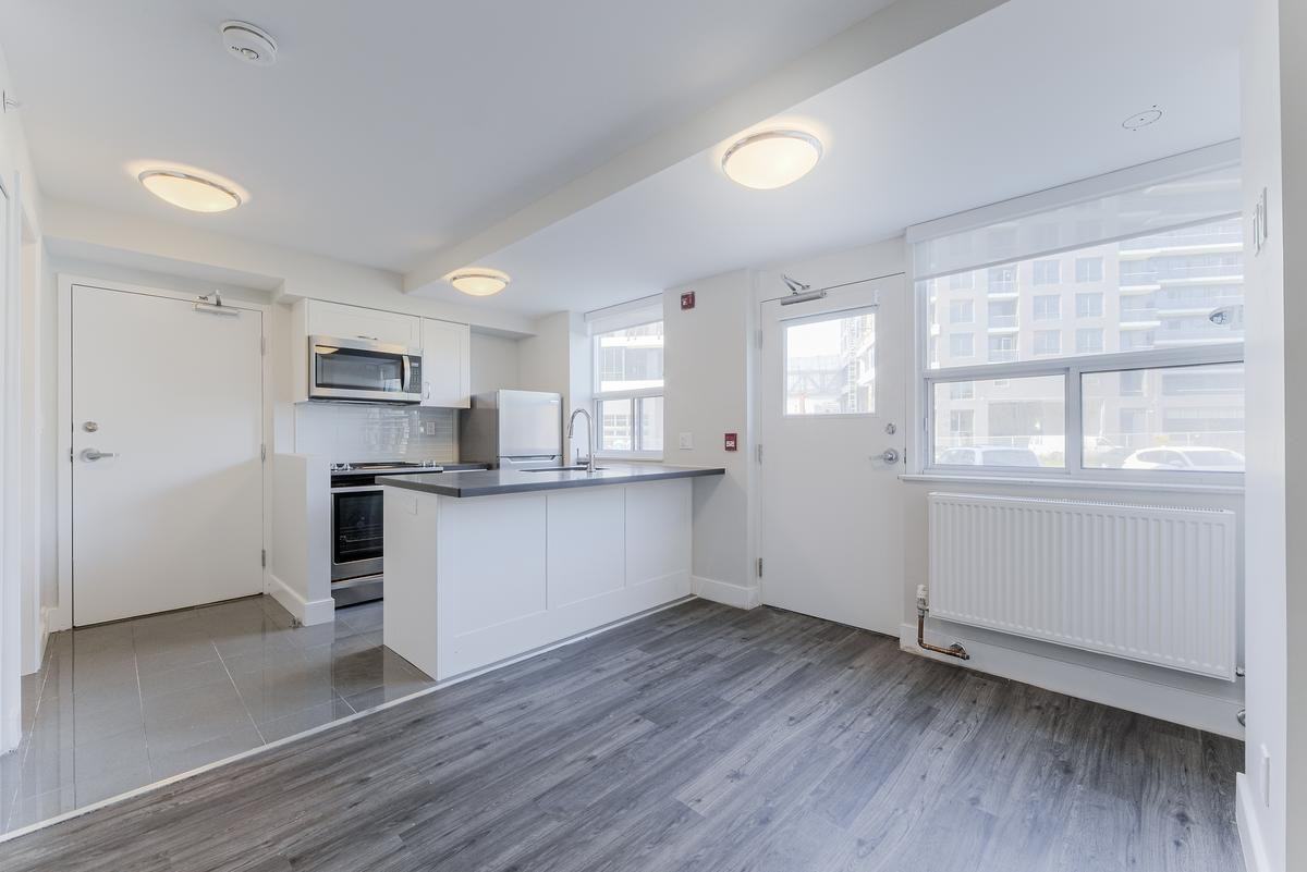 340 The East Mall - Photo 4 of 49