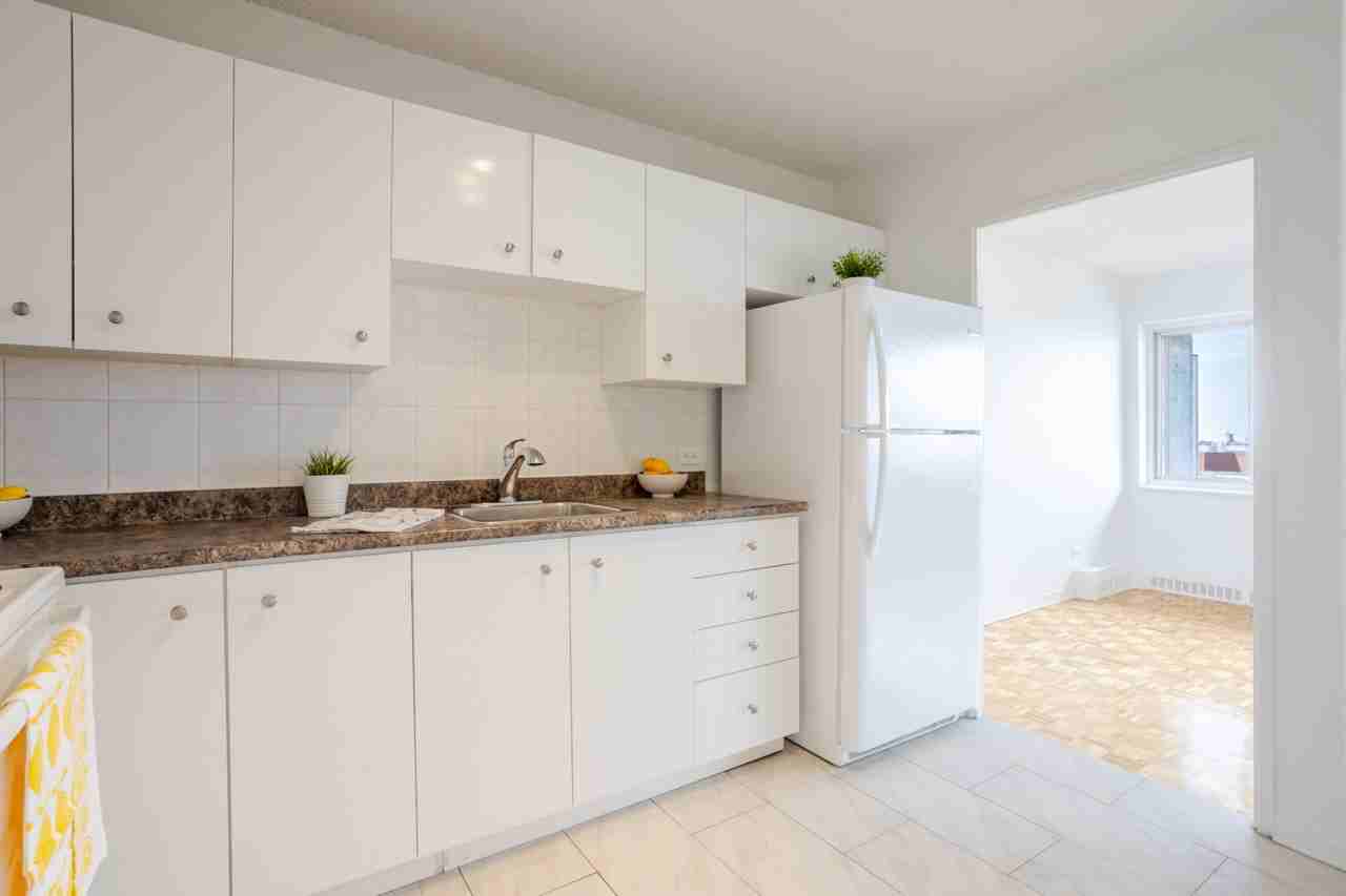 135 Place De La Côte-Vertu — photo 3