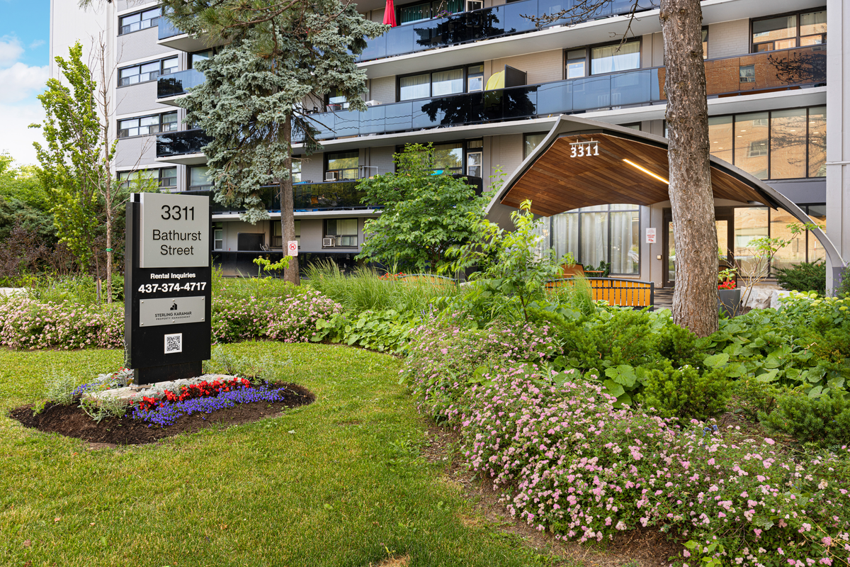 3311 Bathurst Street - Photo 7 of 9