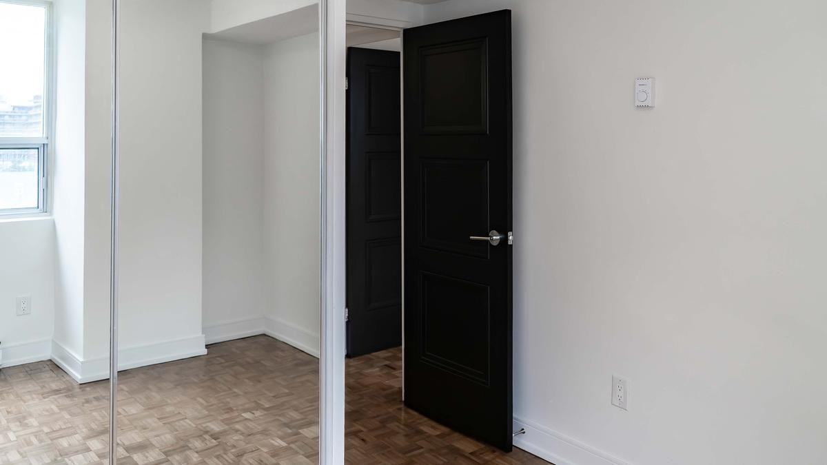 490 Nelson Avenue - Photo 6 of 24