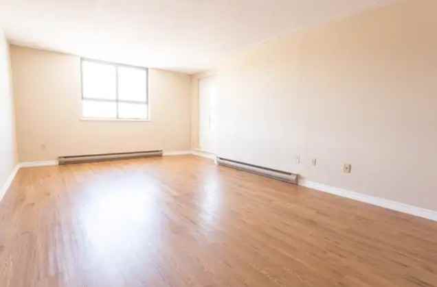 Windermere Apartments - Photo 2 of 12