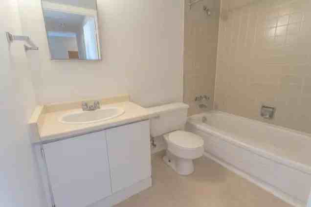 Windermere Apartments - Photo 7 of 12