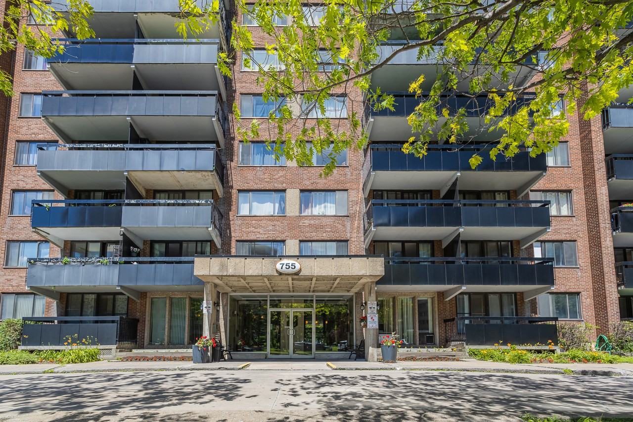 755 Montpellier - Photo 4 of 7