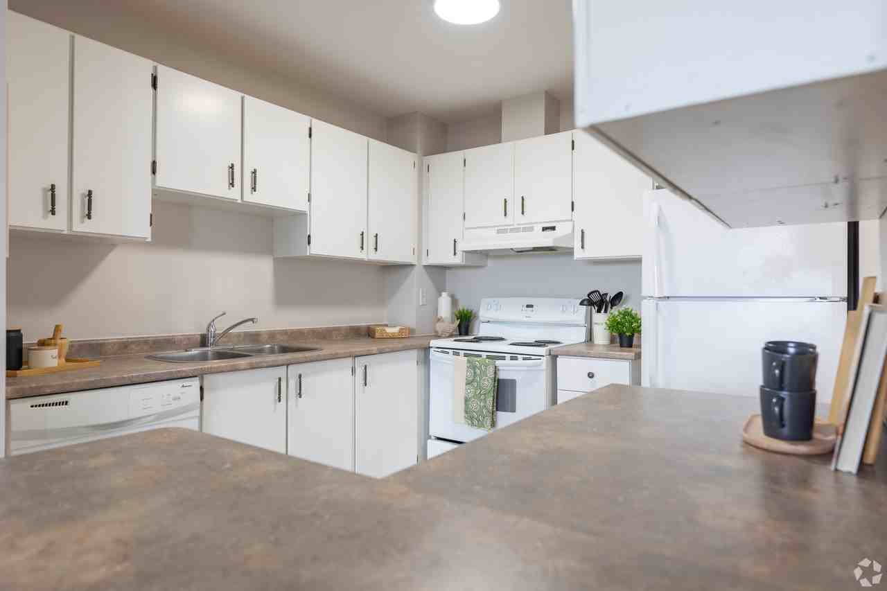 35 and 45 Bredin Parkway, Orangeville, On - Photo 6 of 14