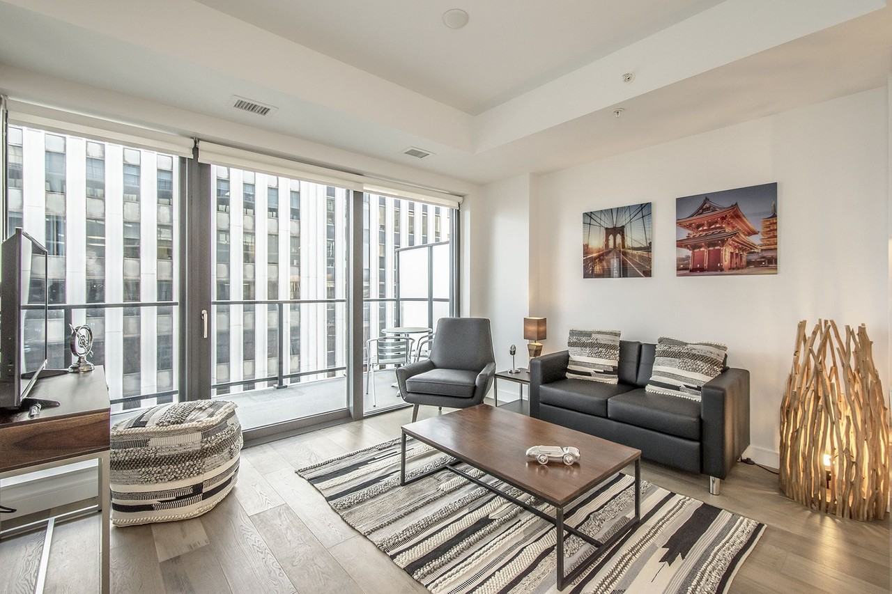 The Roy - Photo 2 of 18