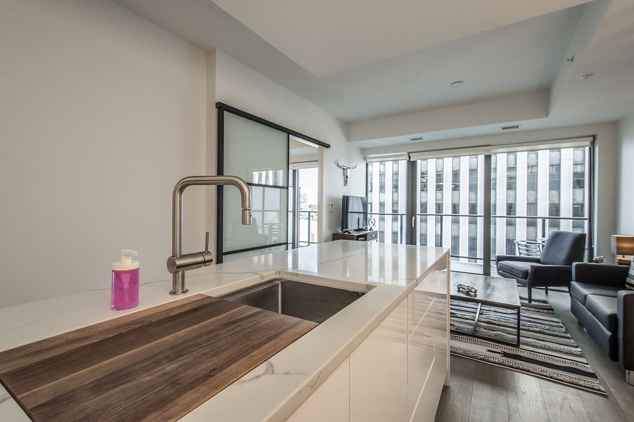 The Roy - Photo 4 of 18