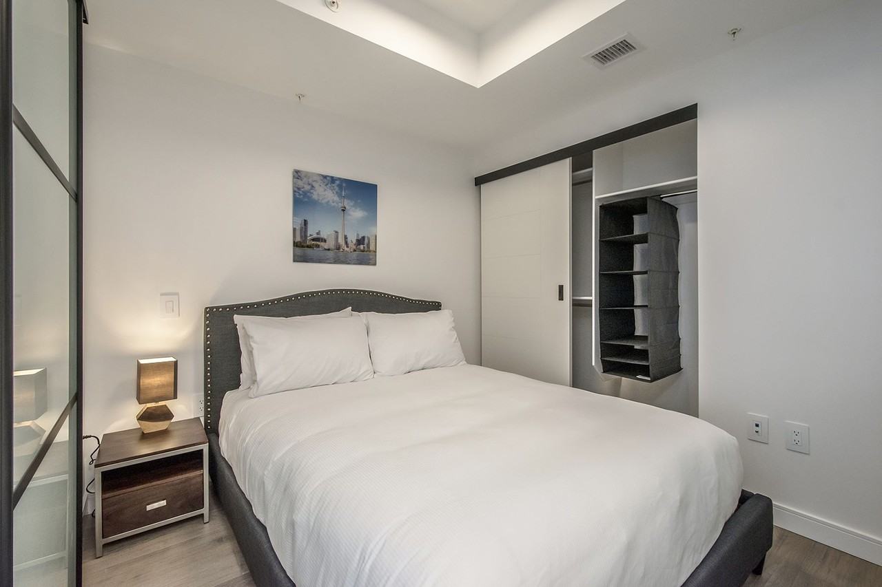 The Roy - Photo 6 of 18