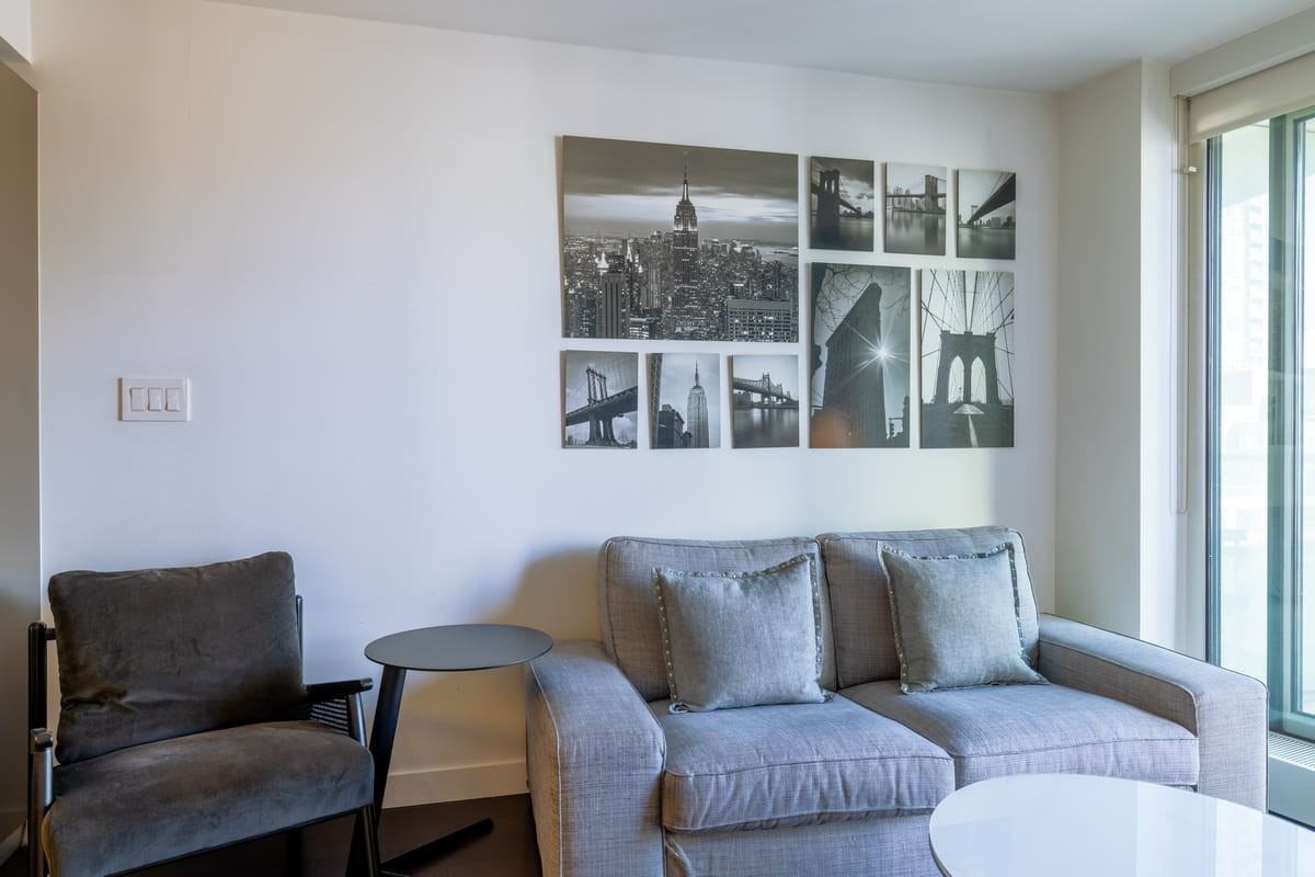 Executive Suite in Vancouver | Fully Furnished | Short - Photo 3 of 29