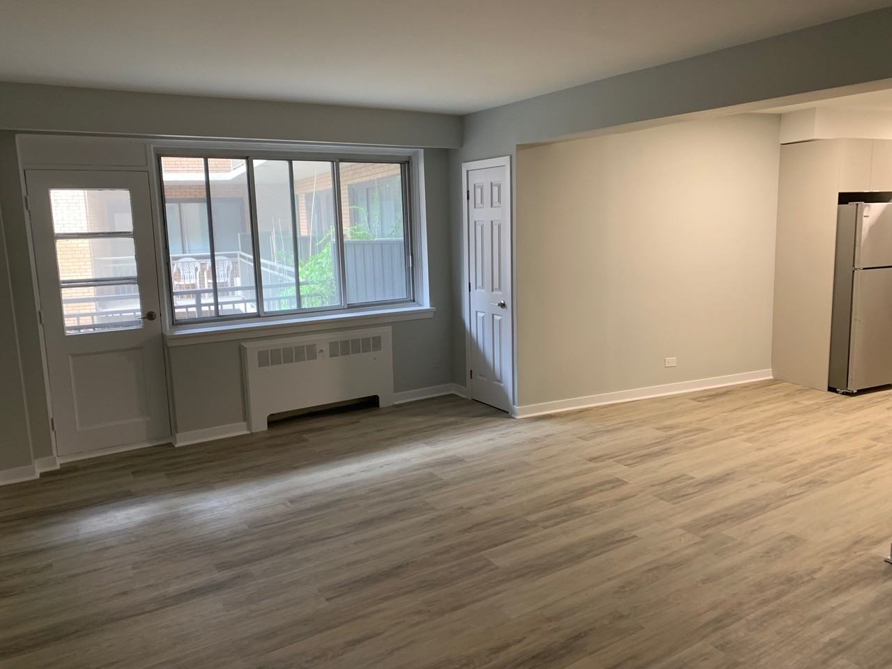 1255 Sherwood - Photo 5 of 41