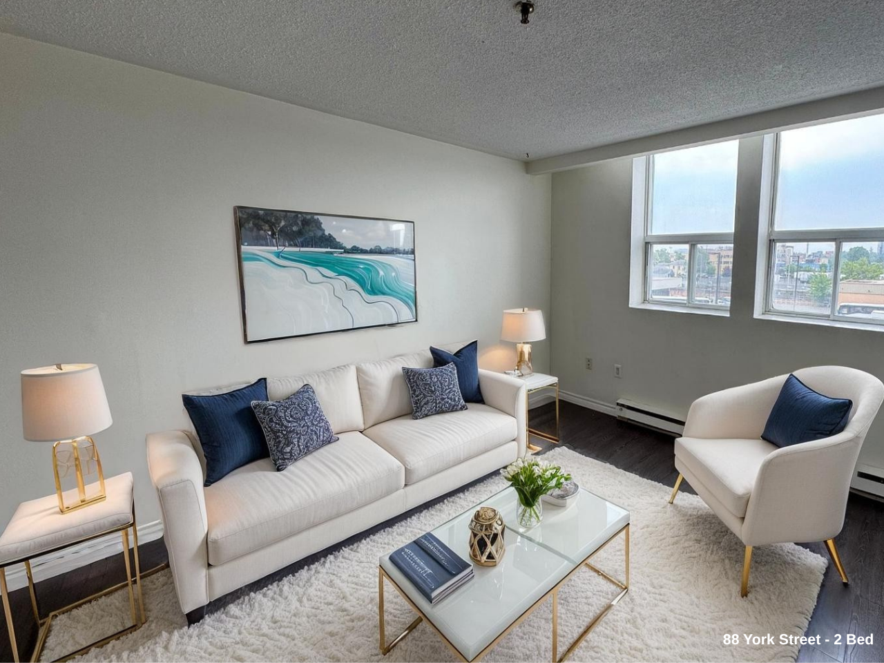 York Apartments - Photo 3 of 17