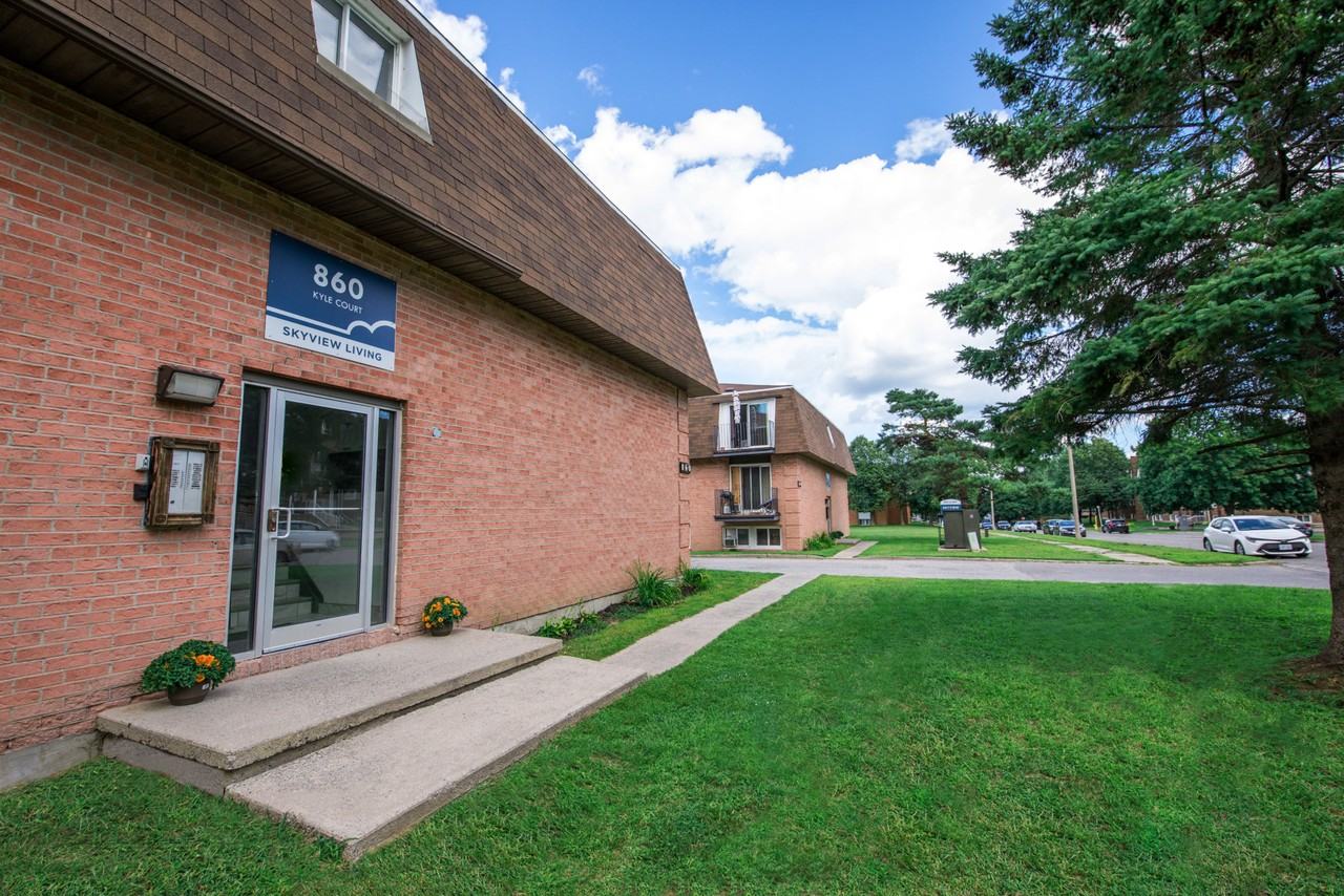 Kyle Gardens - Photo 2 of 21