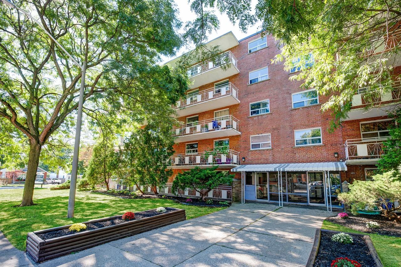 New Lorne Apartments - Photo 2 of 16