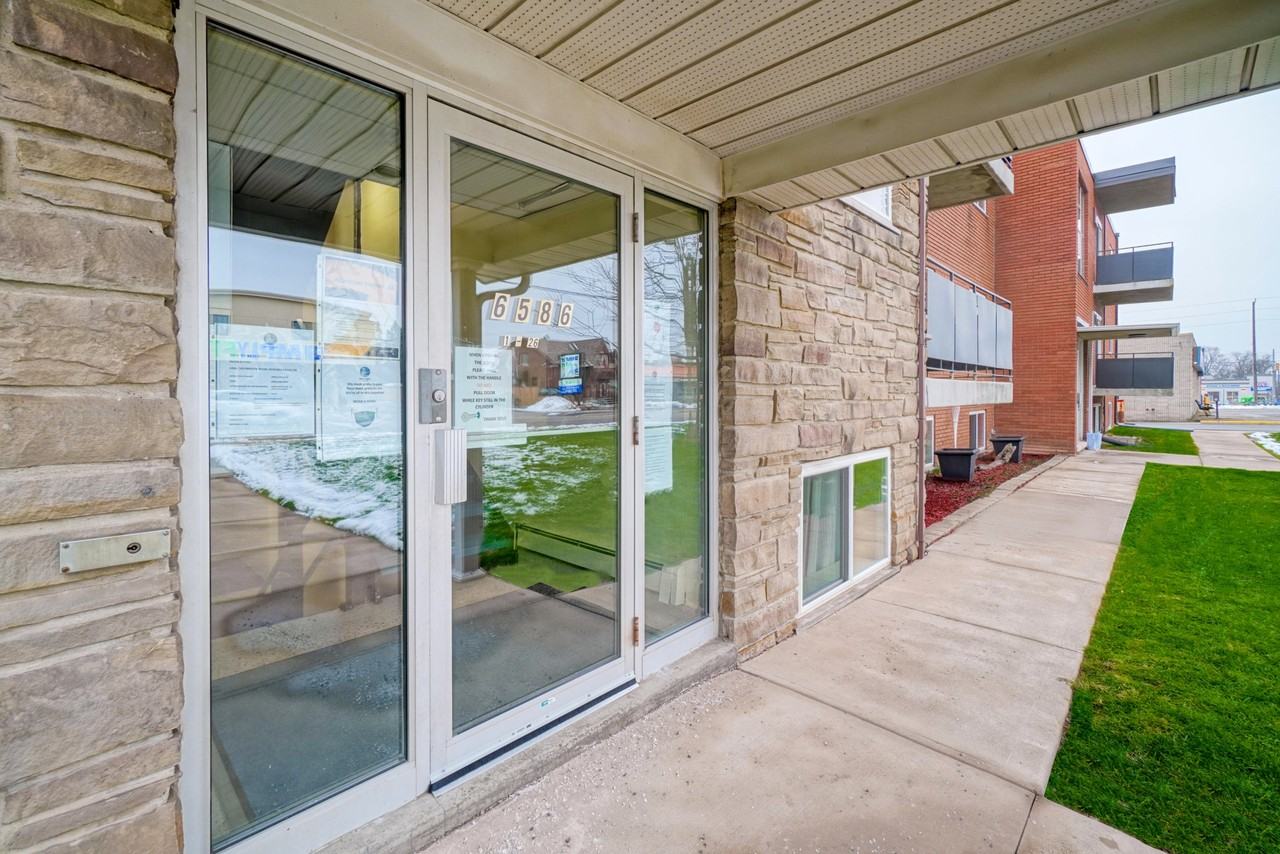 Dunn Suites - Photo 2 of 24