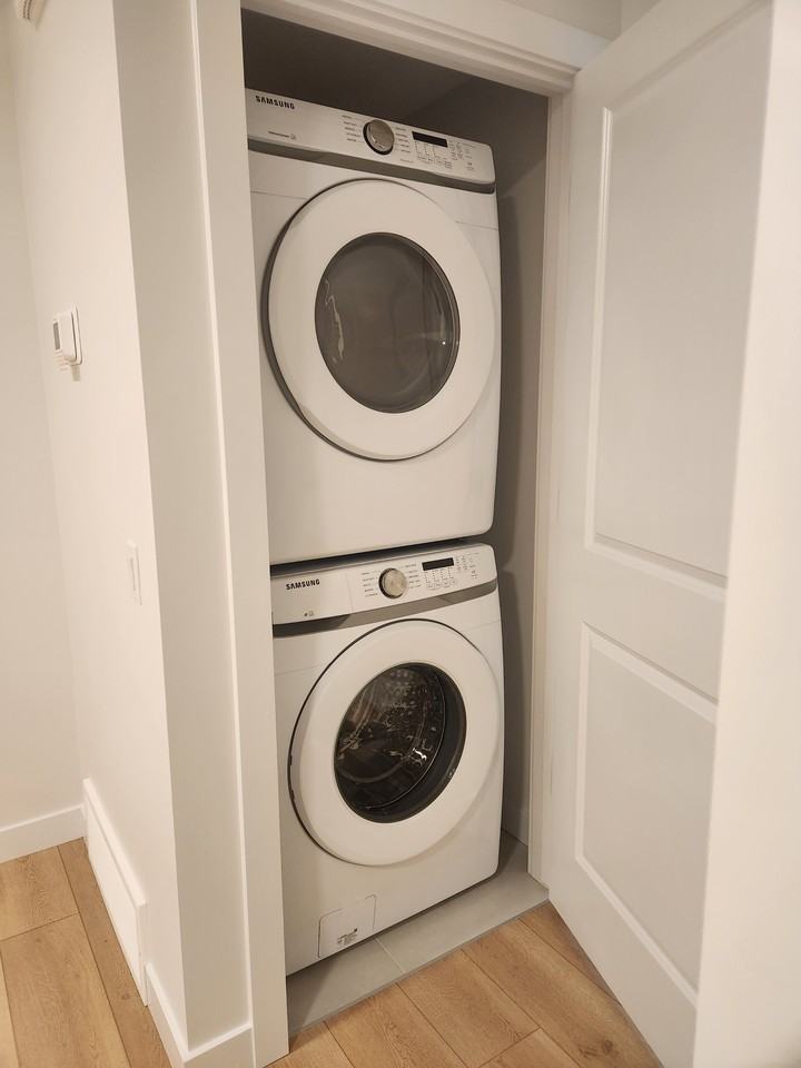 Alwood Point - Photo 7 of 25