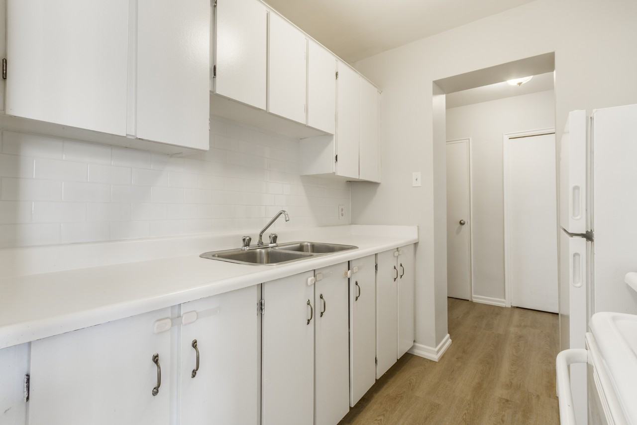 507 Balmoral Drive - Photo 6 of 16