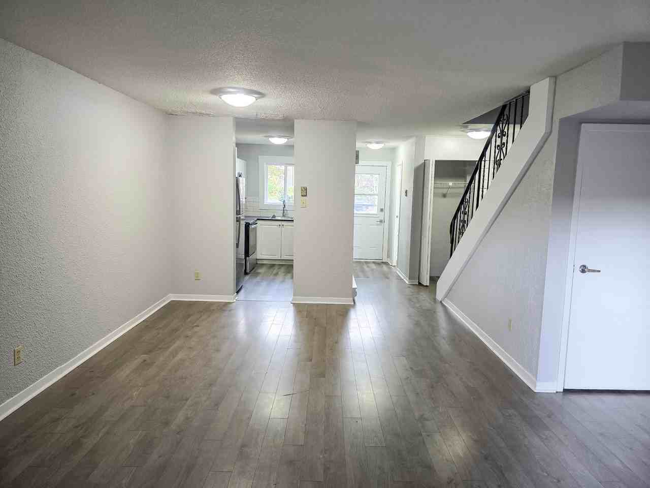 Glenforest, Willet, Willowbend - Photo 5 of 13