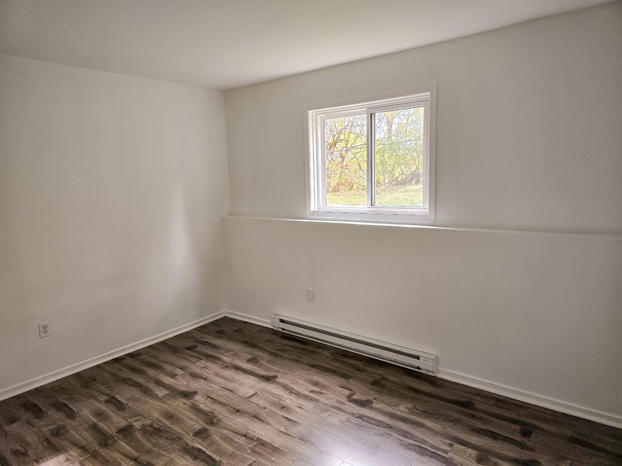 Paige & Downsview - Photo 7 of 11