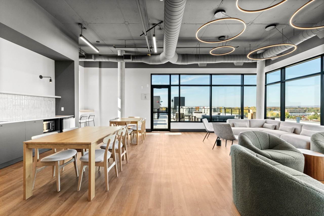 17 Hyman - Photo 4 of 31