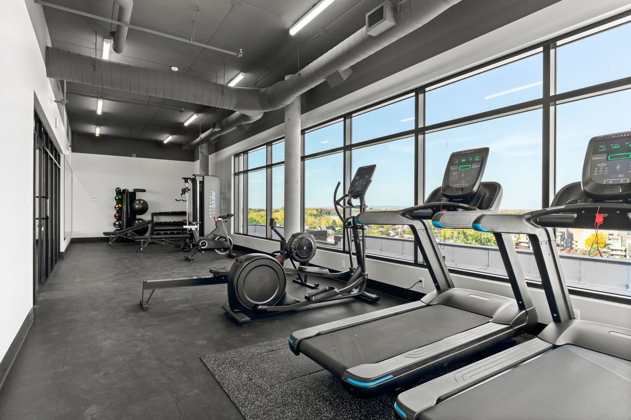 17 Hyman - Photo 6 of 31