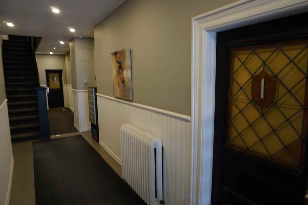 430 Daly Ave. - Photo 4 of 7