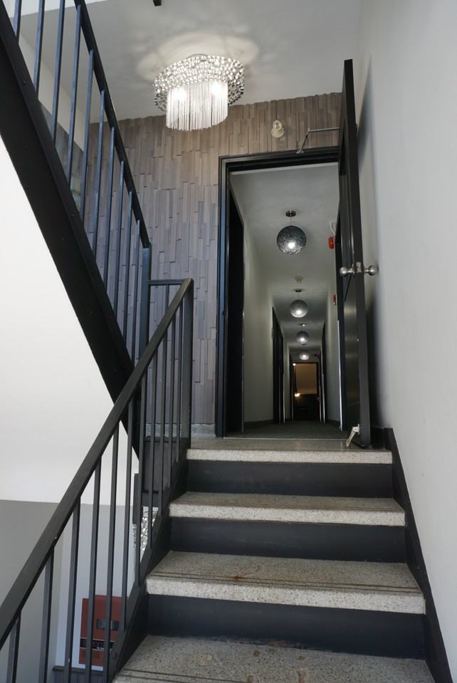 729 Cooper St. - Photo 2 of 4