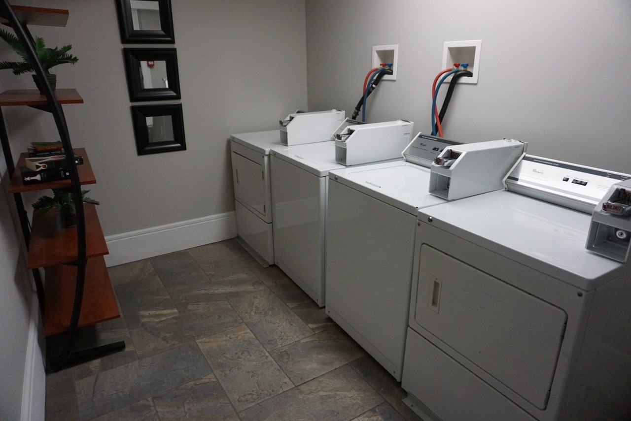 214 Gloucester St. - Photo 6 of 20