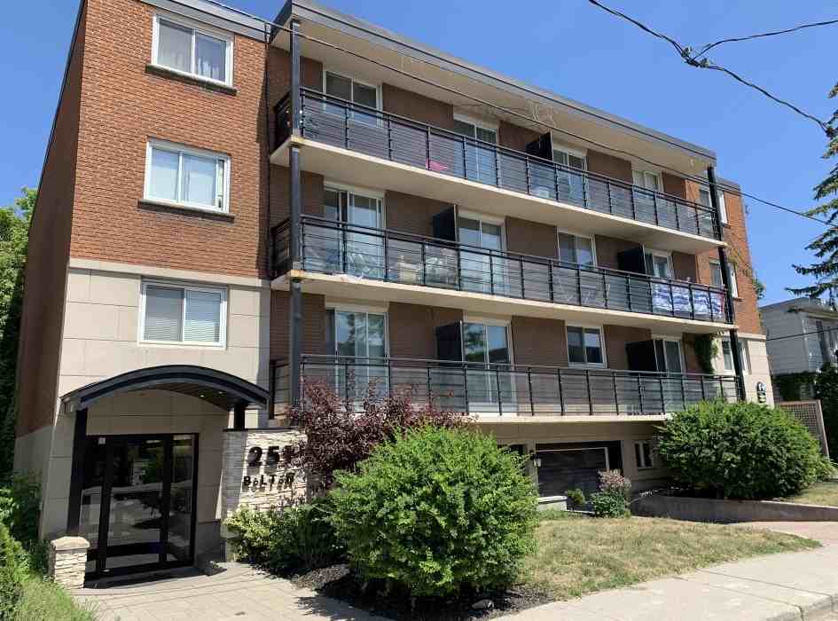 251 Bolton St. - Photo 6 of 18
