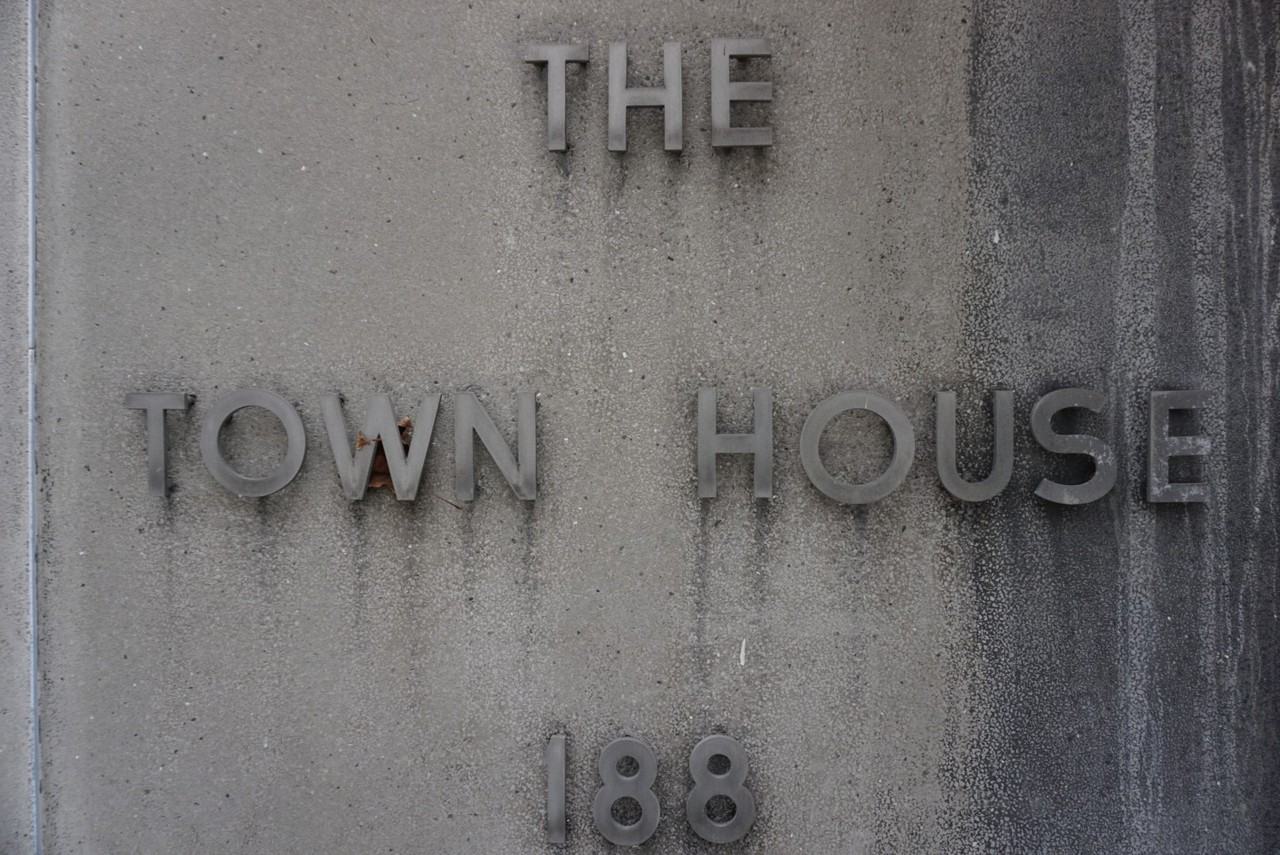 188 Lisgar St. - Photo 2 of 9