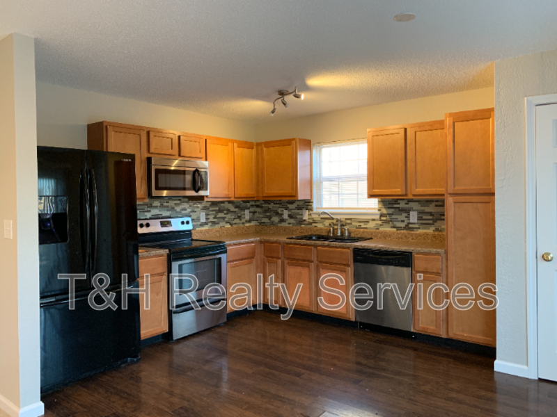 4327 Vestry Pl - Photo 6 of 22