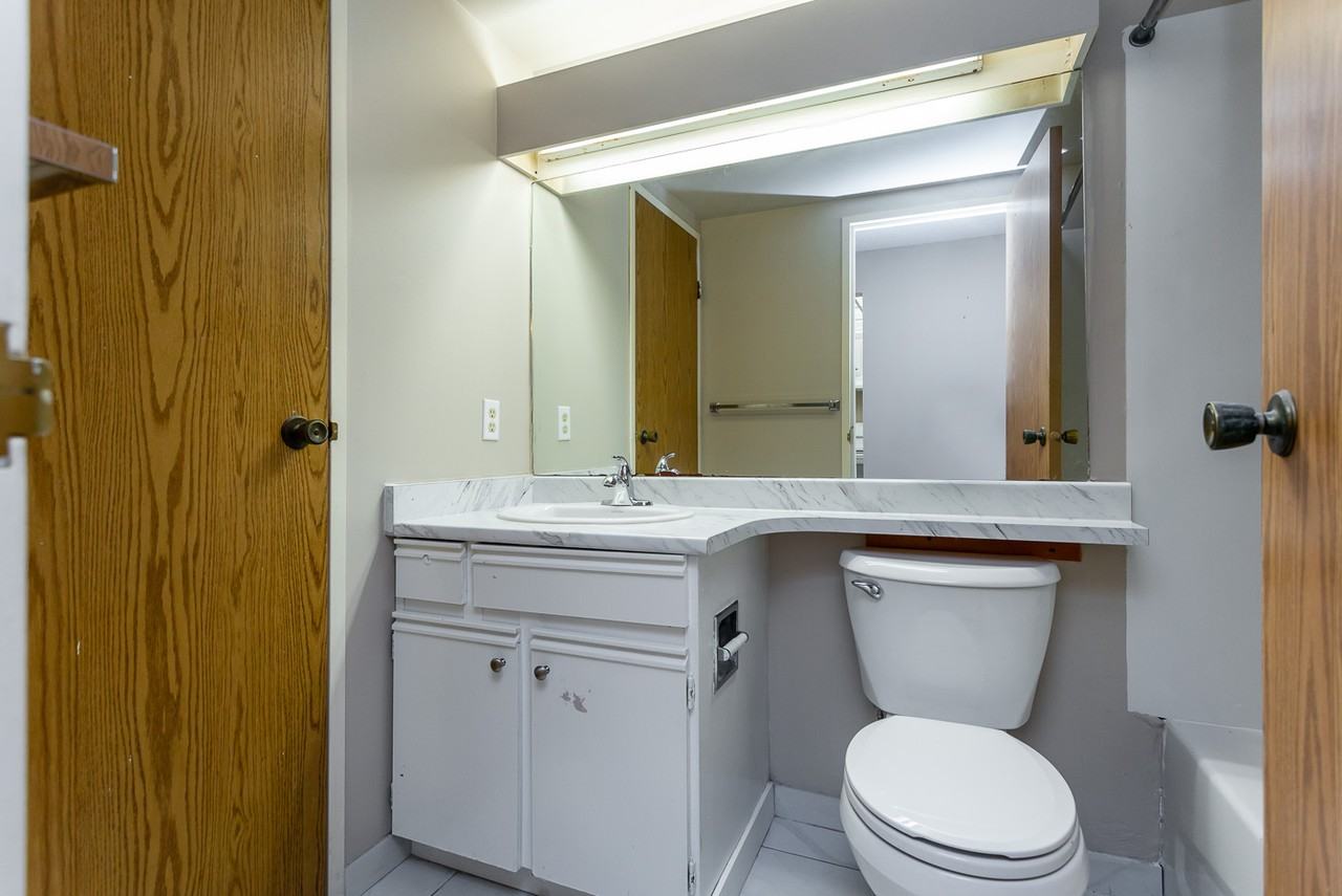 Elmwood Apartments - Photo 5 of 10