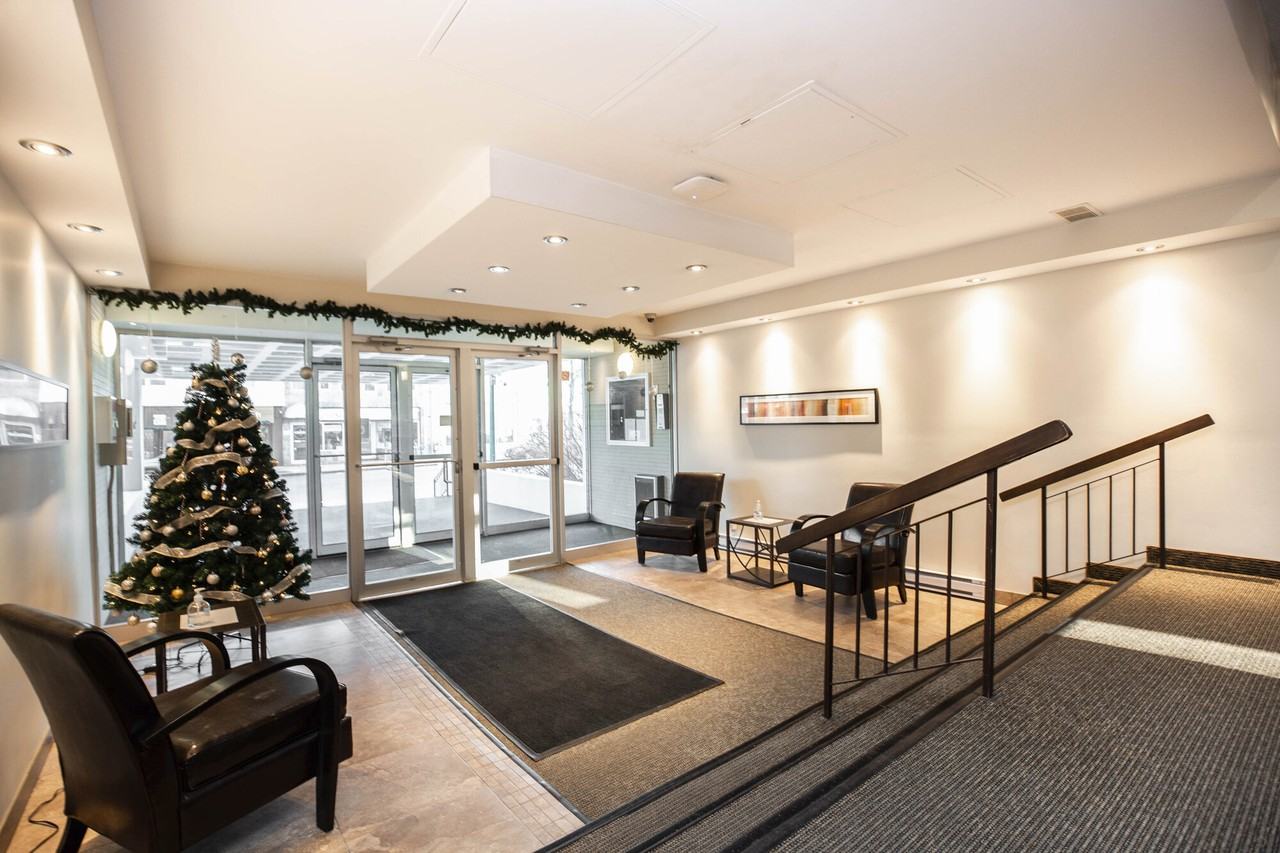 Dover Place - Photo 7 of 13