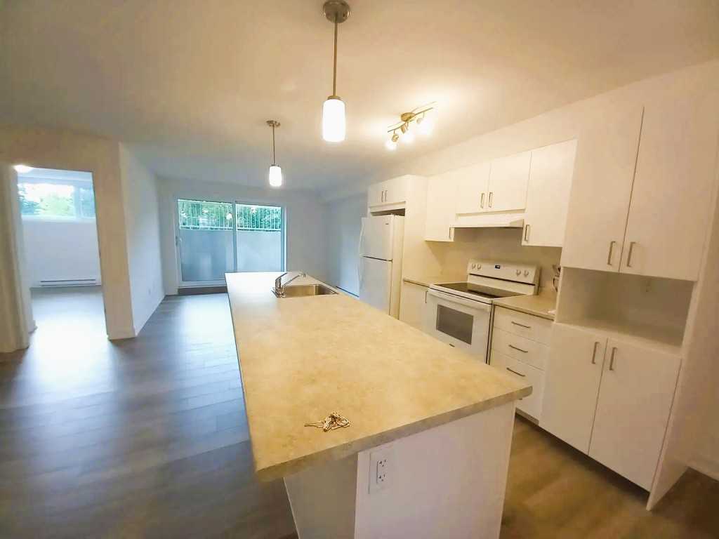 832 Boul Maloney E — photo 1