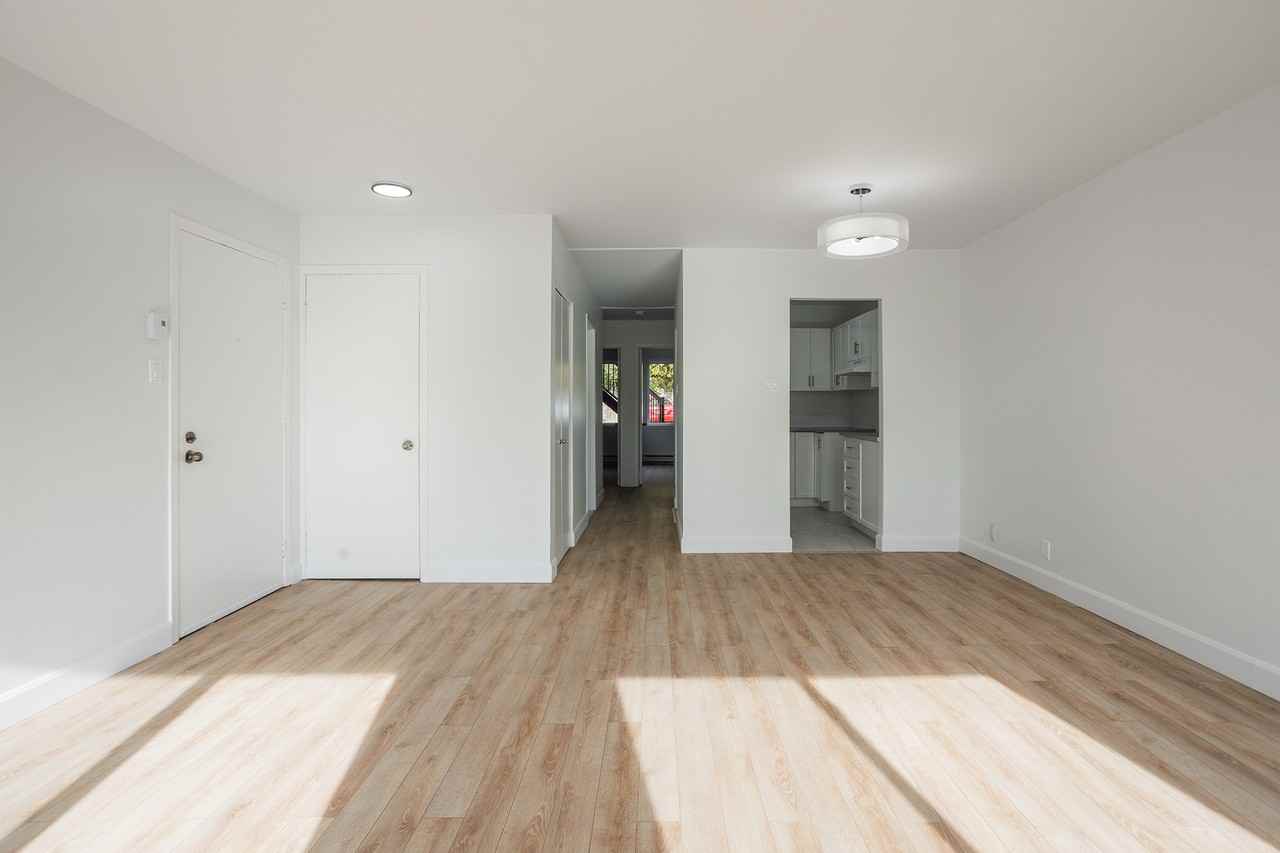 25-35 Chemin Richelieu - Photo 6 of 15