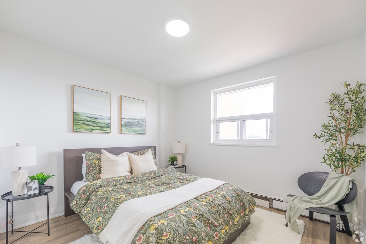 718 Lawrence Road - Photo 6 of 12