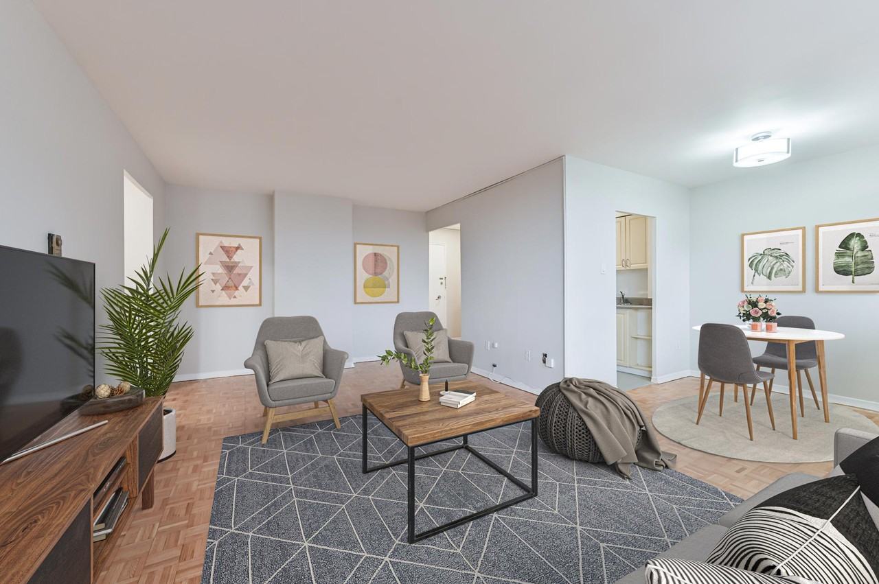 Davisville Tower - Photo 4 of 18