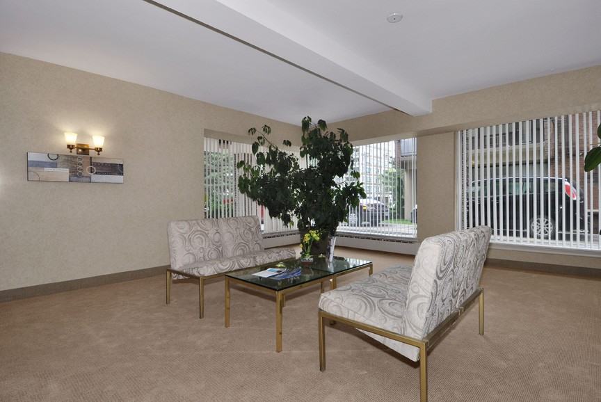 Skyliner - Photo 7 of 10