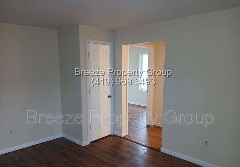 524 Nova St - Photo 3 of 10