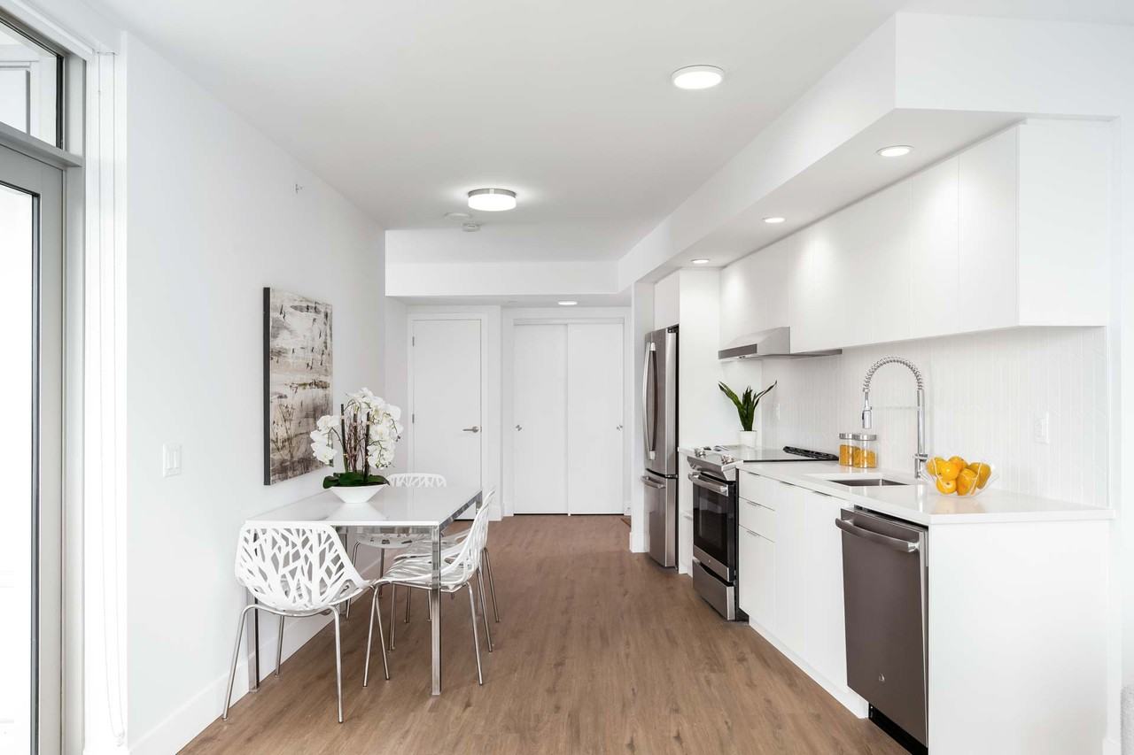 The Lonsdale - Photo 5 of 40