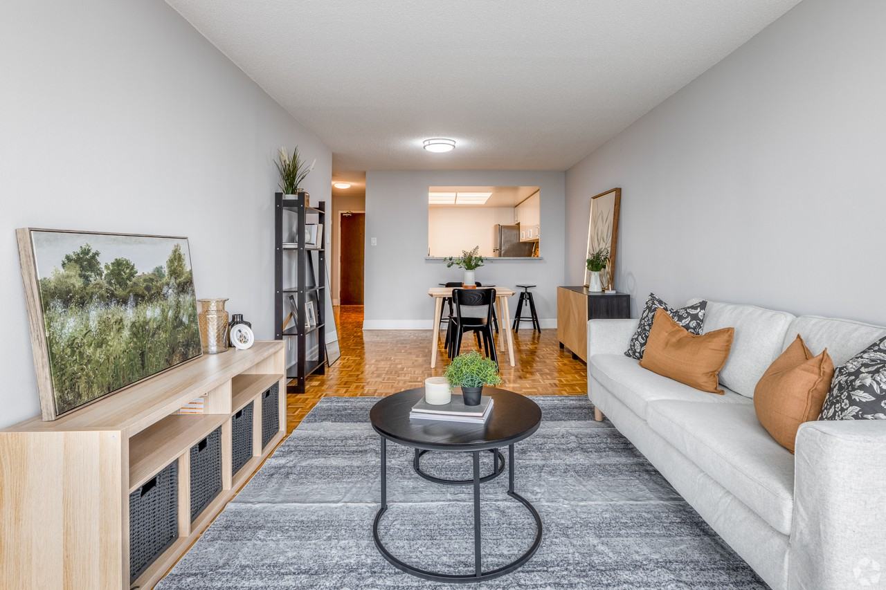 2-6 Silver Maple Court - Photo 3 of 14