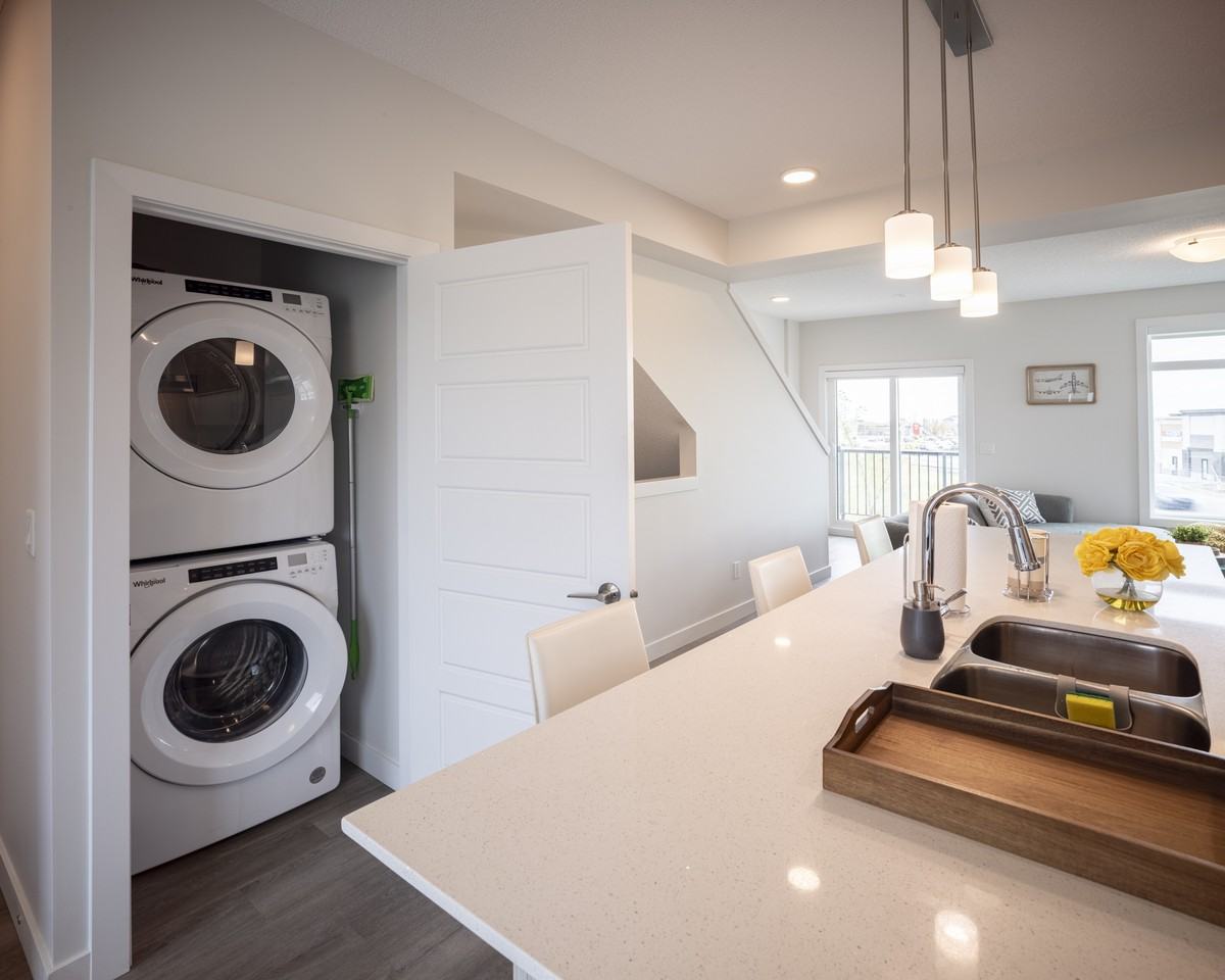 Lakeside Townhomes - Photo 6 of 17
