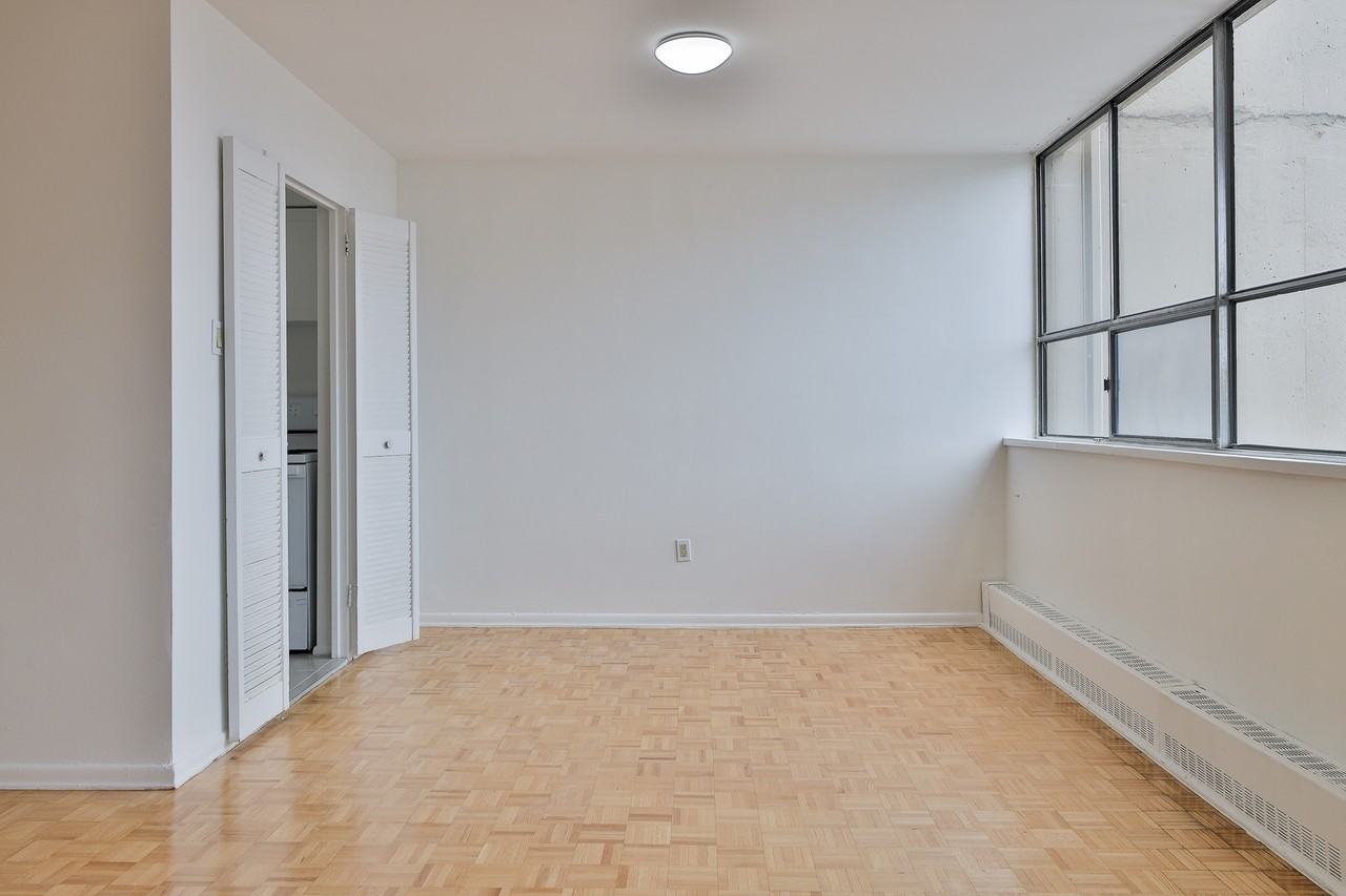 2089 & 2099 Lawrence Ave. W. - Photo 6 of 23