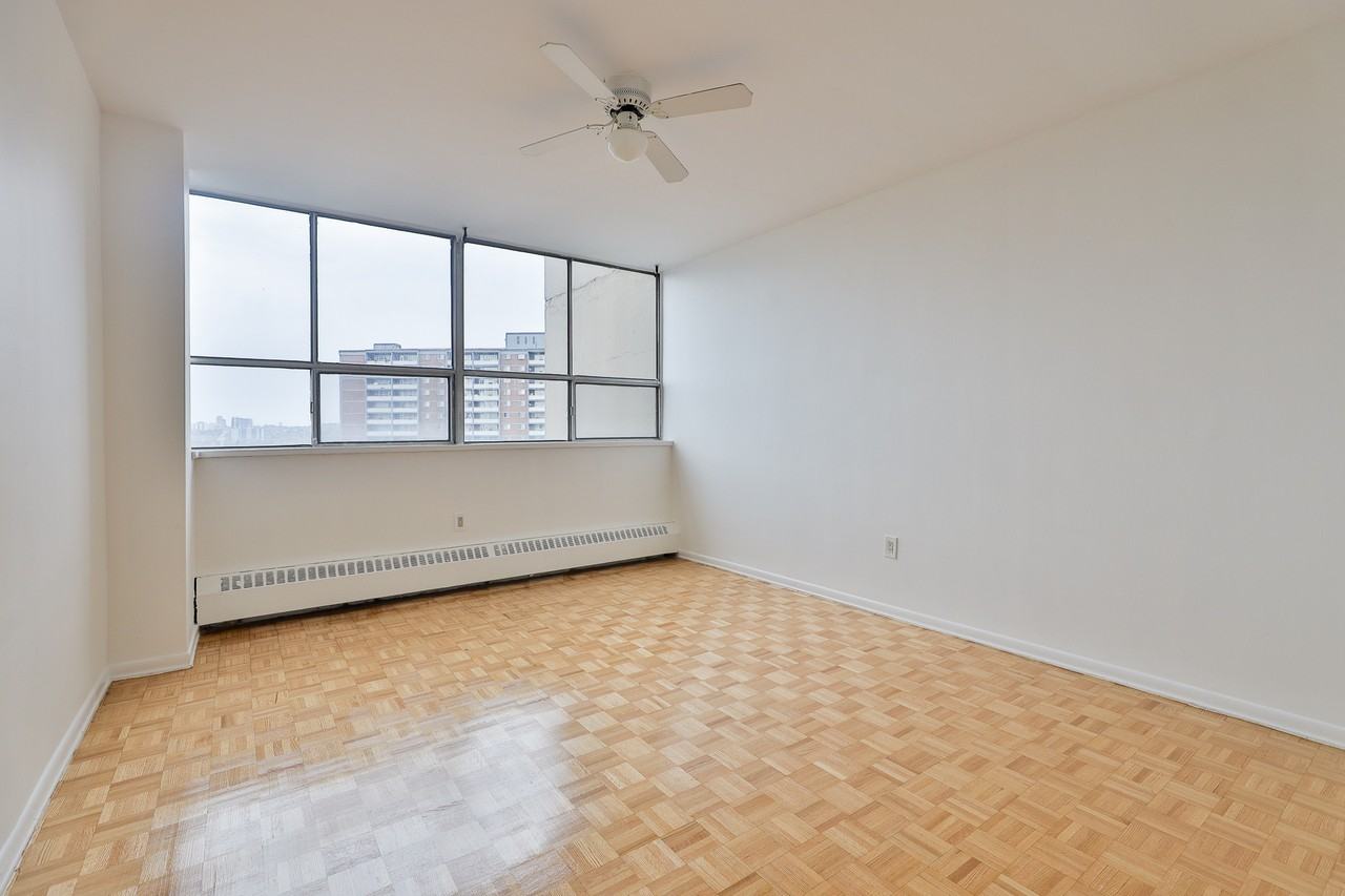 2089 & 2099 Lawrence Ave. W. - Photo 7 of 23