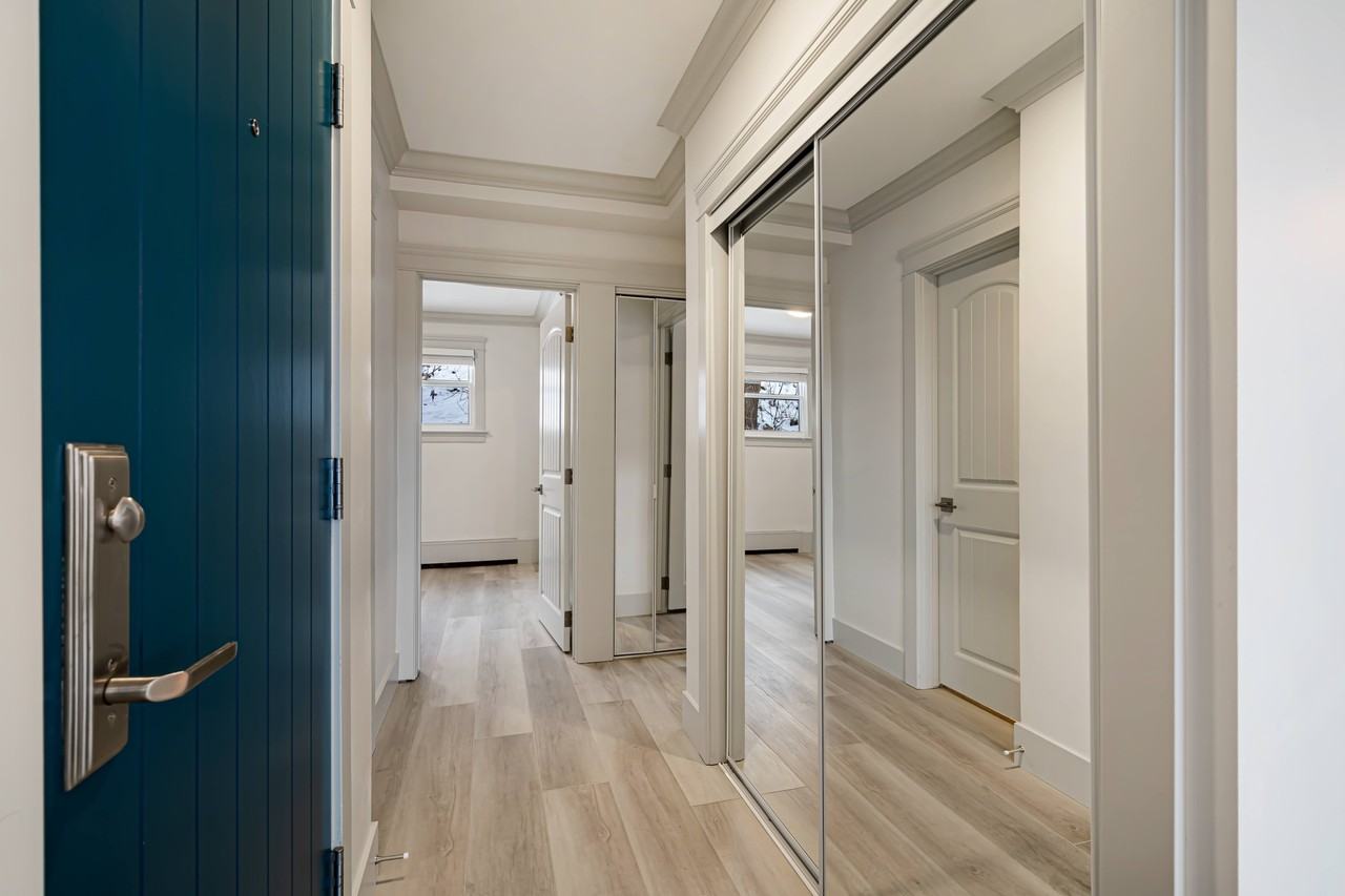 Asteria - Photo 6 of 46