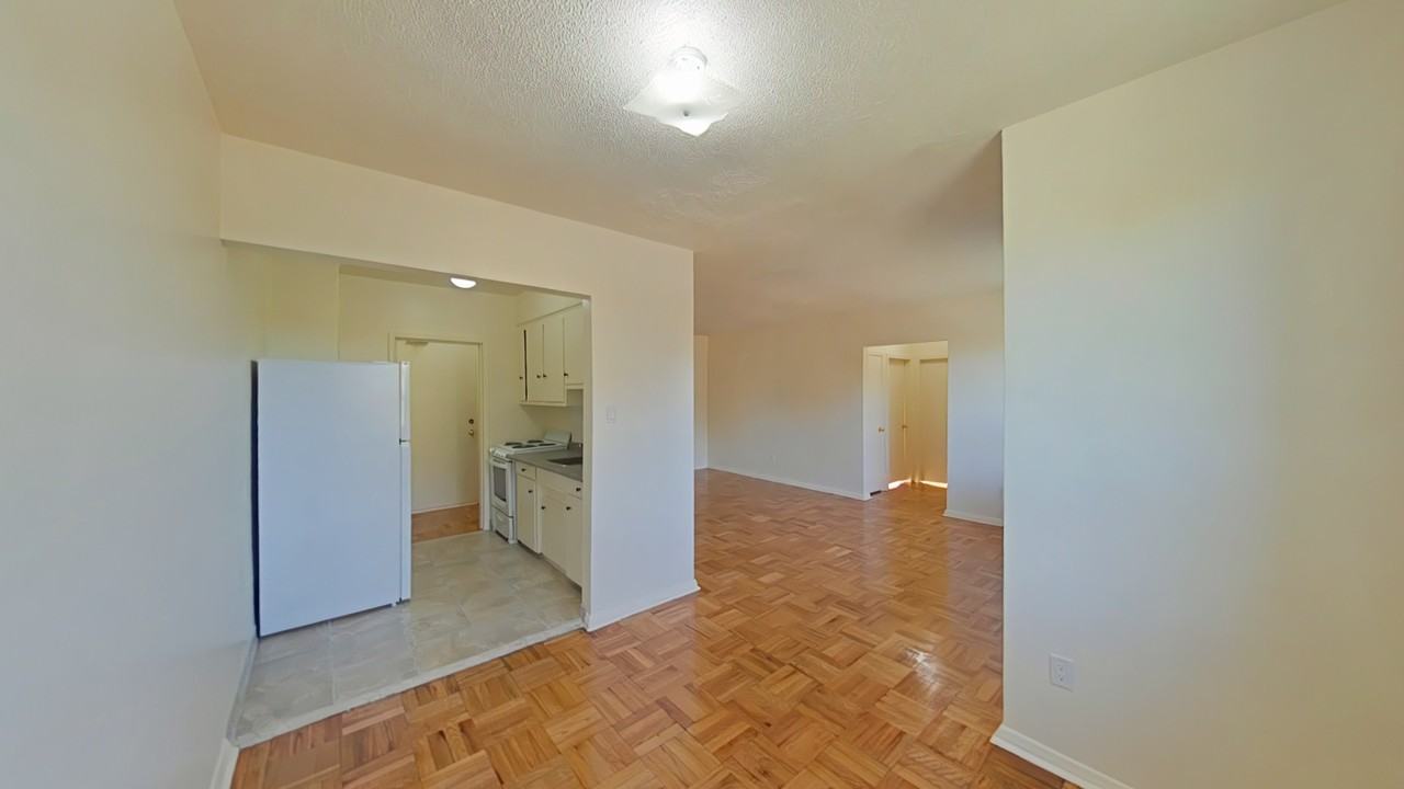 1637 Victoria Park Avenue - Photo 7 of 15