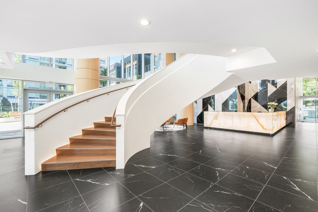 Park George - Photo 2 of 24