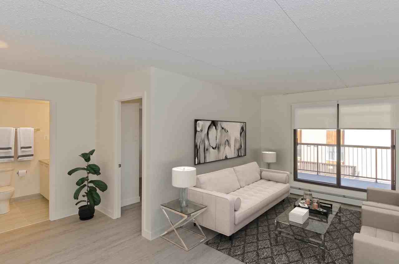 Skygate Tower - Photo 2 of 17