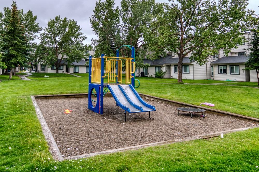 Russet Court - Photo 3 of 18