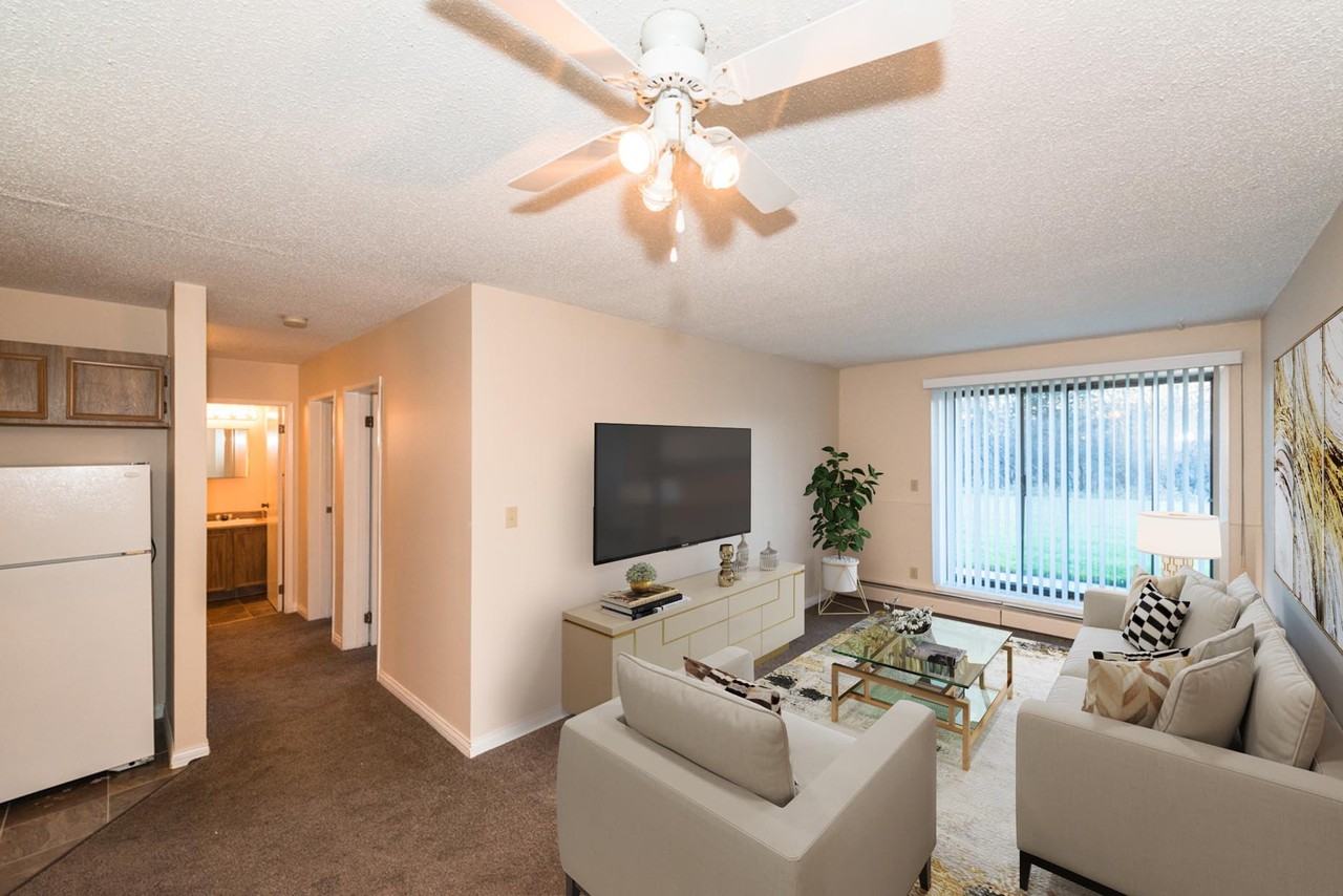 Inglewood Terrace Apartments - Photo 6 of 9