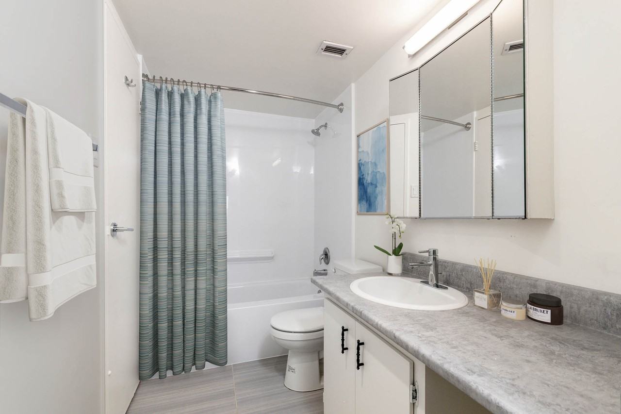 Southpointe Plaza - Photo 7 of 16